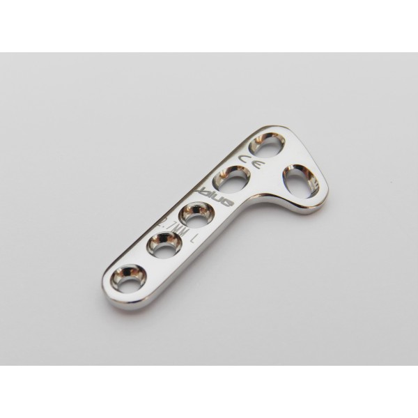 Placa TPLO 2.7mm TPLO Slocum Plate 2.7mm 3+3 orificios Derecha