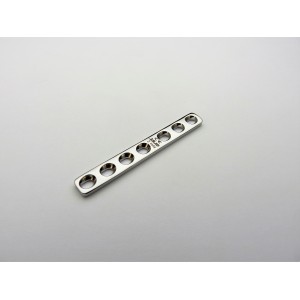DCP Plate 2.4mm 2+2 holes
