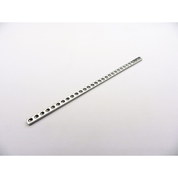 1.0mm cuttable plate 30 holes - 3mm hole spacing